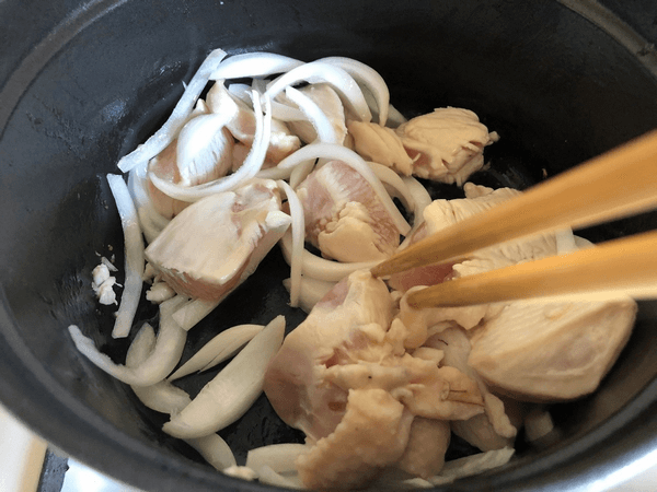 鶏肉とししとうのカレースープ作り方