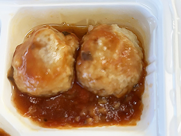 気配り宅配食「栄養バランス気配り宅配食」メニュー名：ミートボールトマトソース