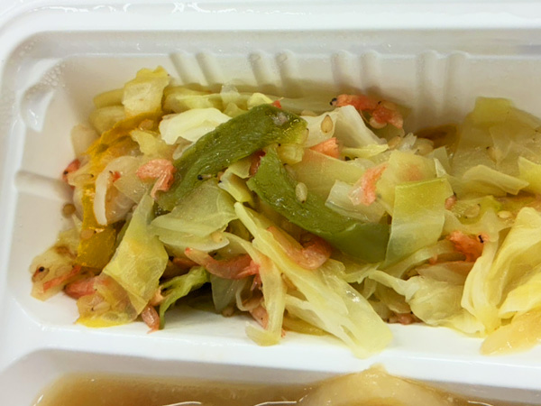 気配り宅配食「栄養バランス気配り宅配食」メニュー名：紅えびと野菜の炒め物
