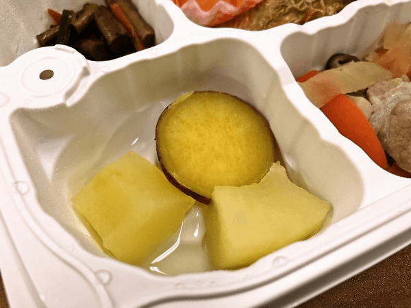 りんごとさつま芋の煮物