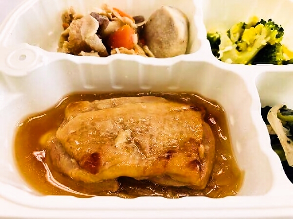 シルバーライフ「健康バランス食」チキンステーキ(中華甘酢ソース)